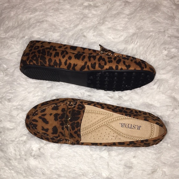 Leopard print faux suede loafers - Picture 4 of 5